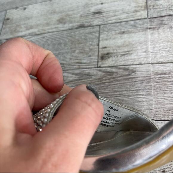 RAMPAGE Fayrah Silver Glitter Embellished Strap Ankle Heels Size 6 - Picture 4 of 8